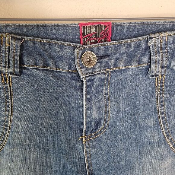 Torrid Vintage Raw/Released hem Capri Denim Jeans Size 18 - Picture 4 of 7